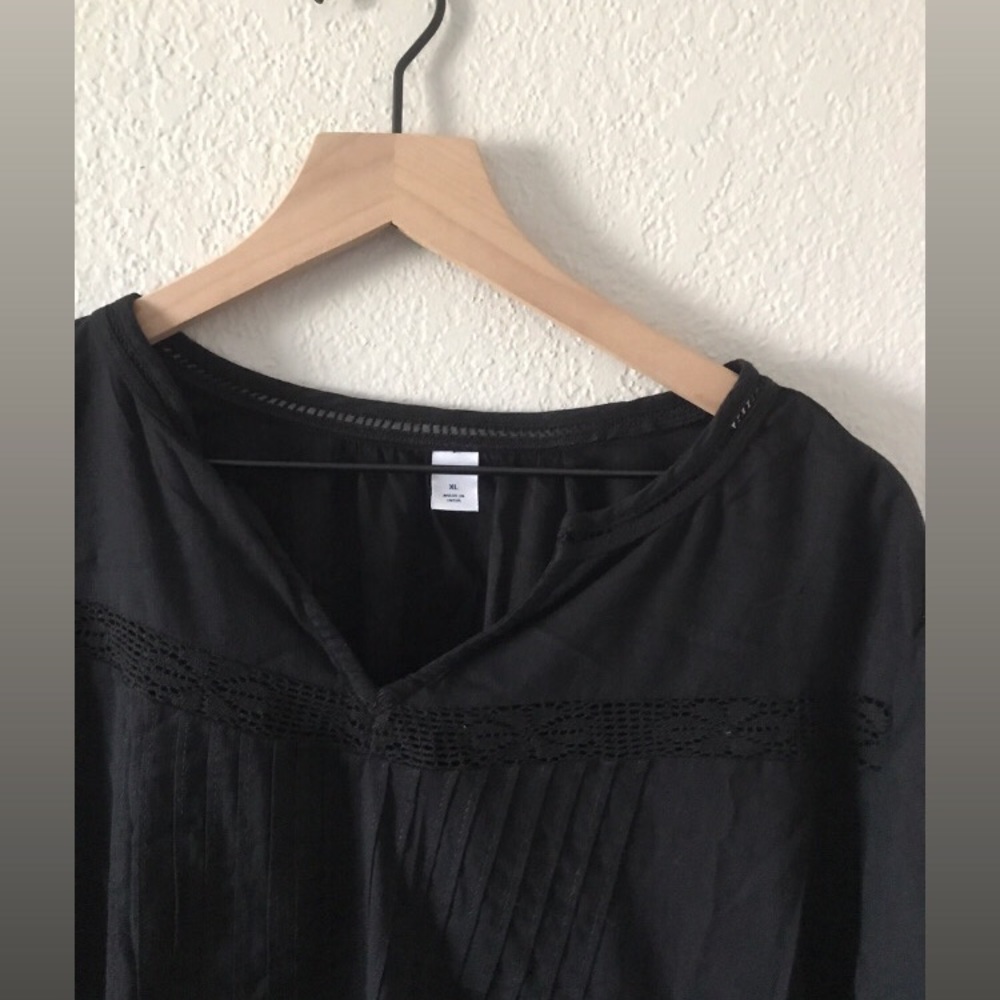 old navy black long sleeve